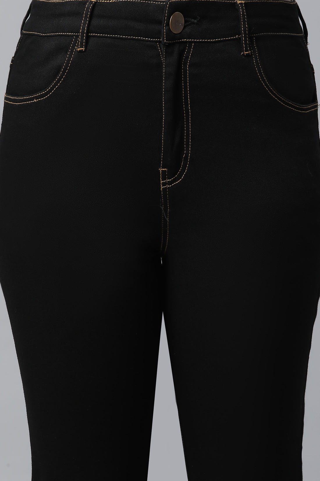 Black Solid Boot Cut Denim Jeans With Front Zip Closure