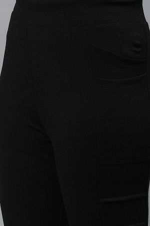 Black Solid Skinny Fit Tights With Elasticated Waist And Side Pockets