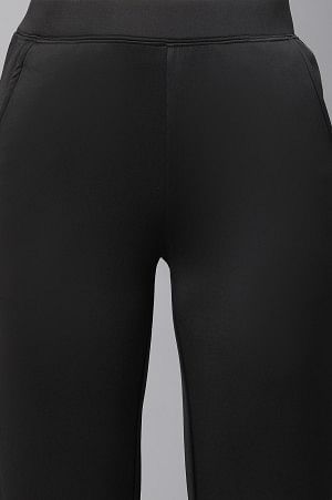 Black Solid Straight Fit Pants With Side Pockets