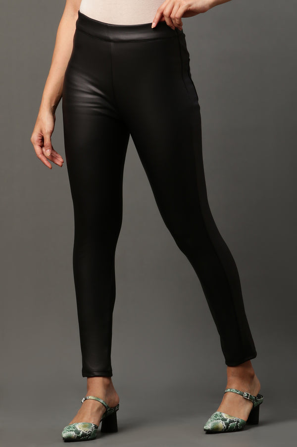 Elleven Women's Black Solid Slim Fit Pants With Side Zip
