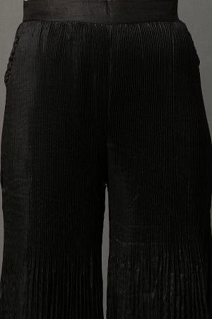 Black Solid Flared Woven Sharara With Pleats