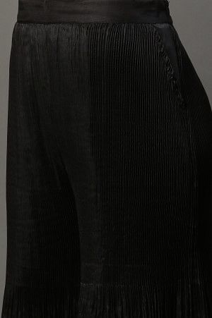 Black Solid Flared Woven Sharara With Pleats