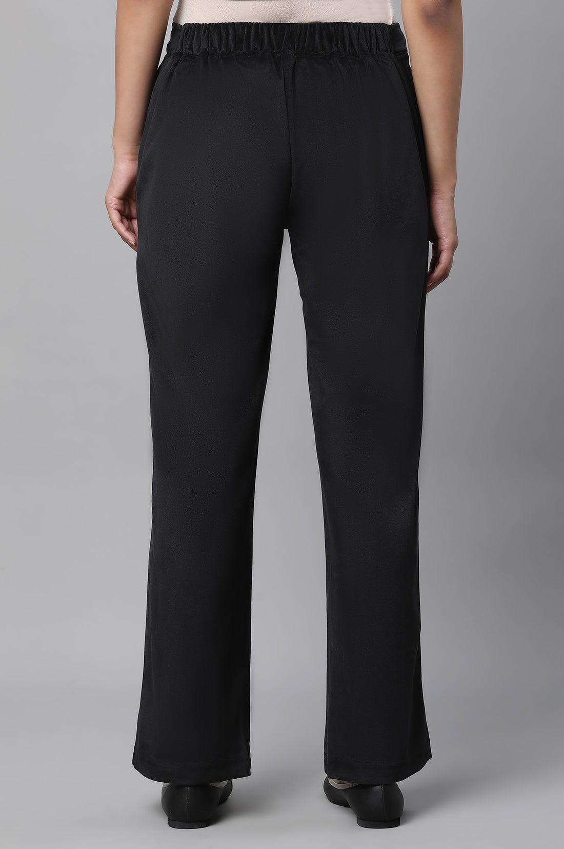 Black Solid Straight Fit Pants With Elasticated Waist