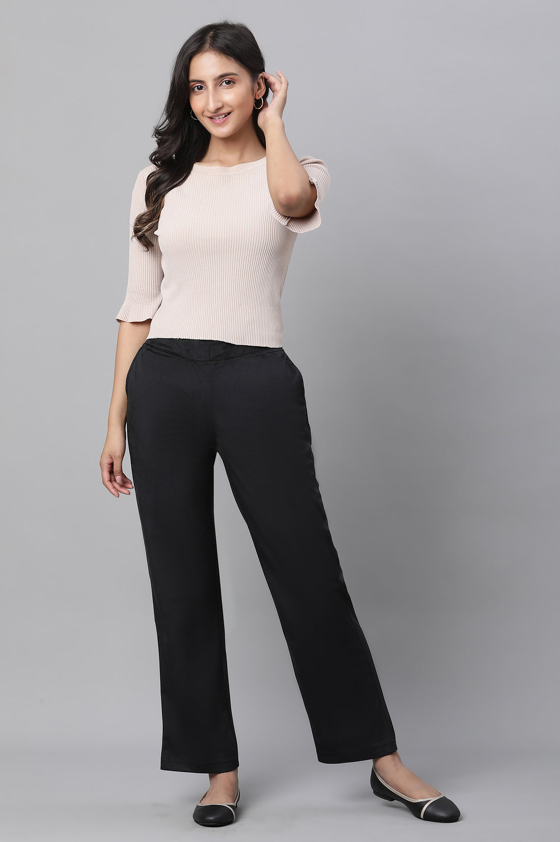 Black Solid Straight Fit Pants With Elasticated Waist