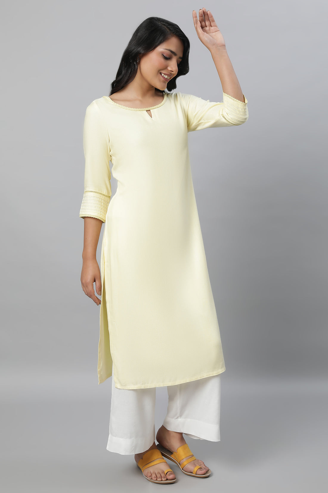 Yellow Round Neck Casual Kurta