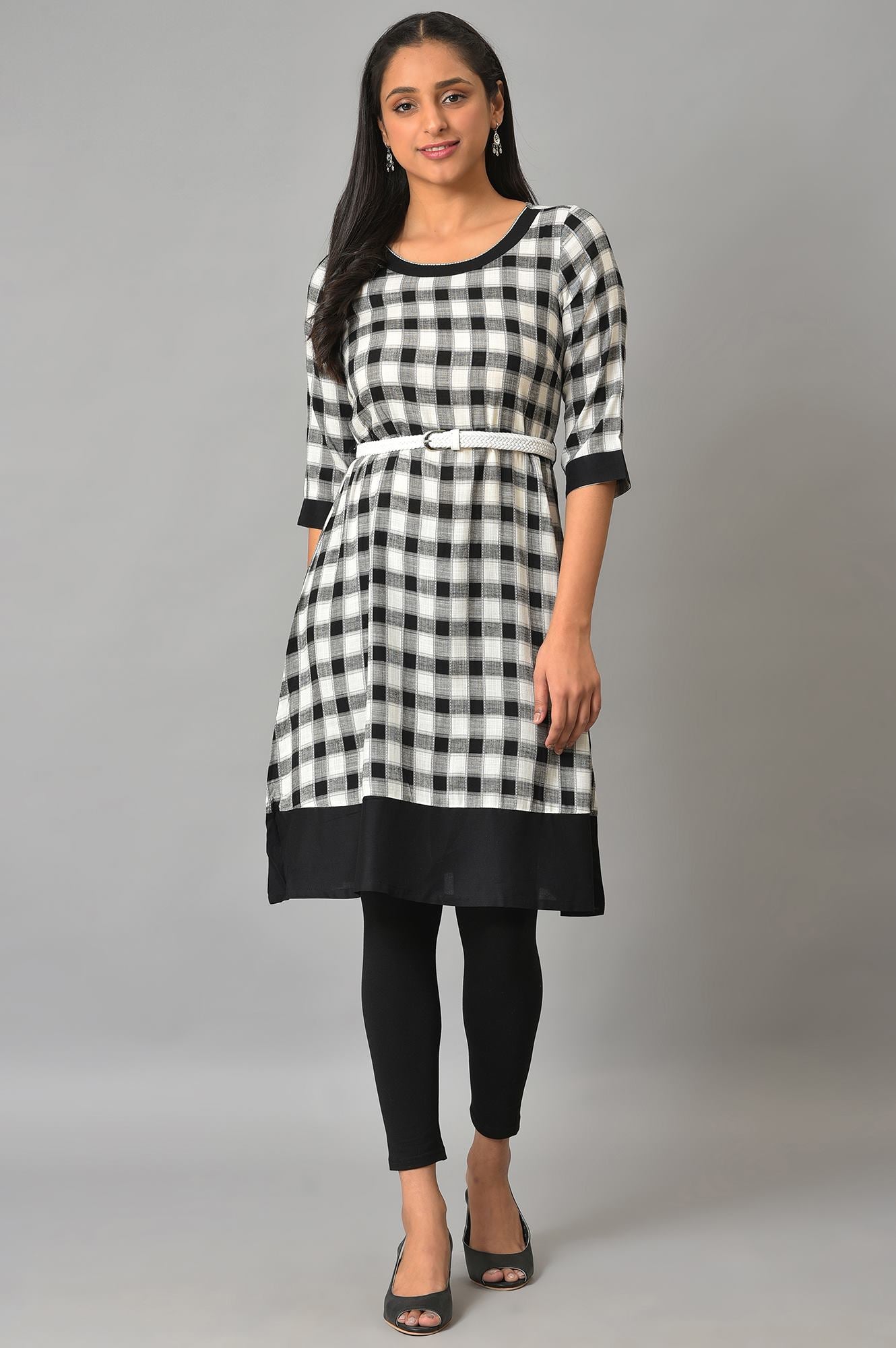 Black Checker Dobby kurta With Belt