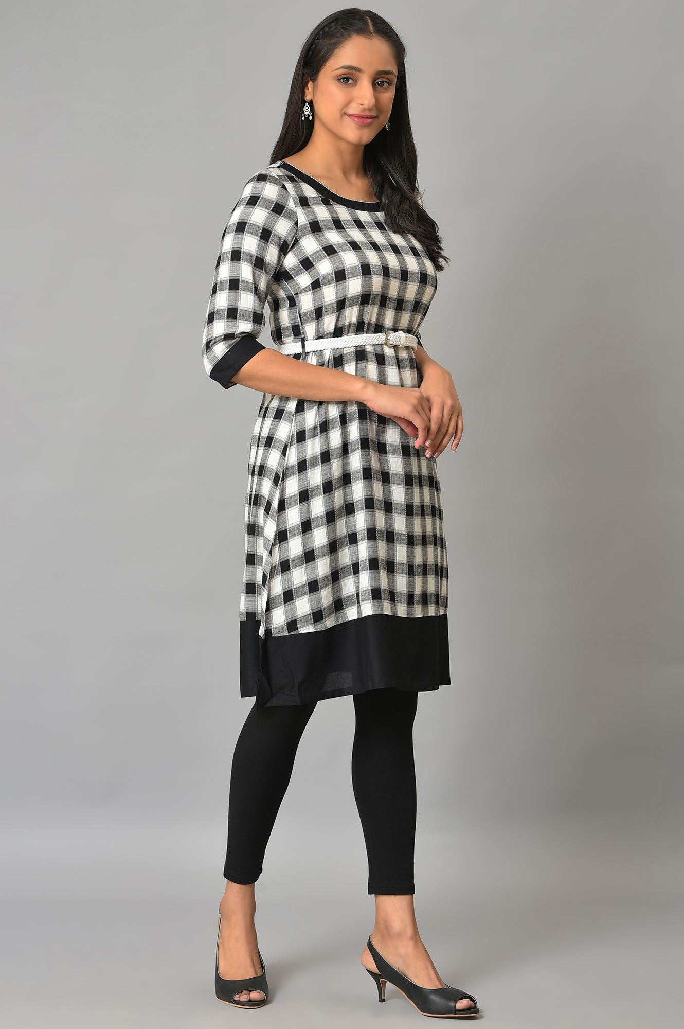 Black Checker Dobby kurta With Belt