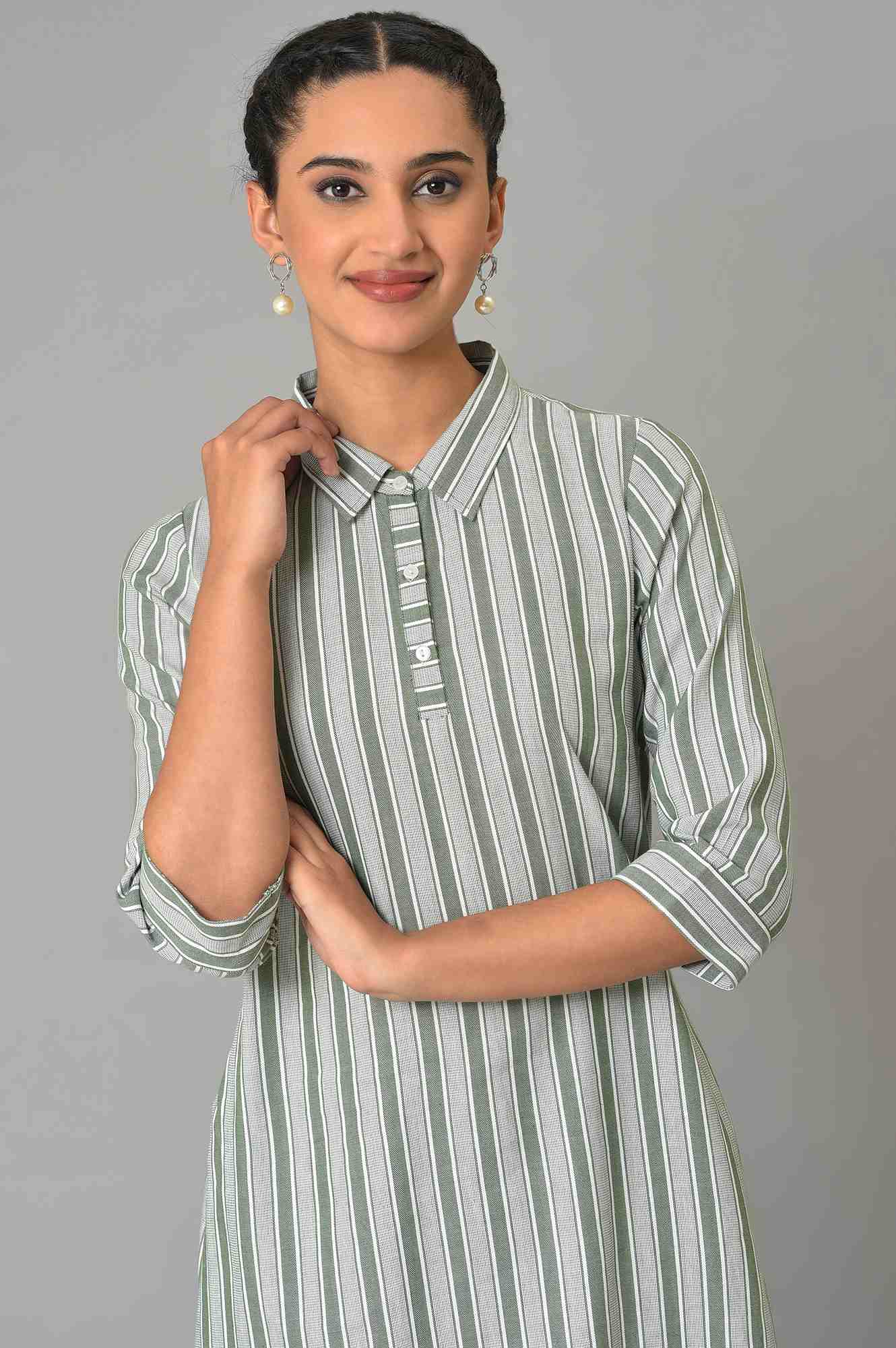 Green Stripe Print Shirt Collar kurta