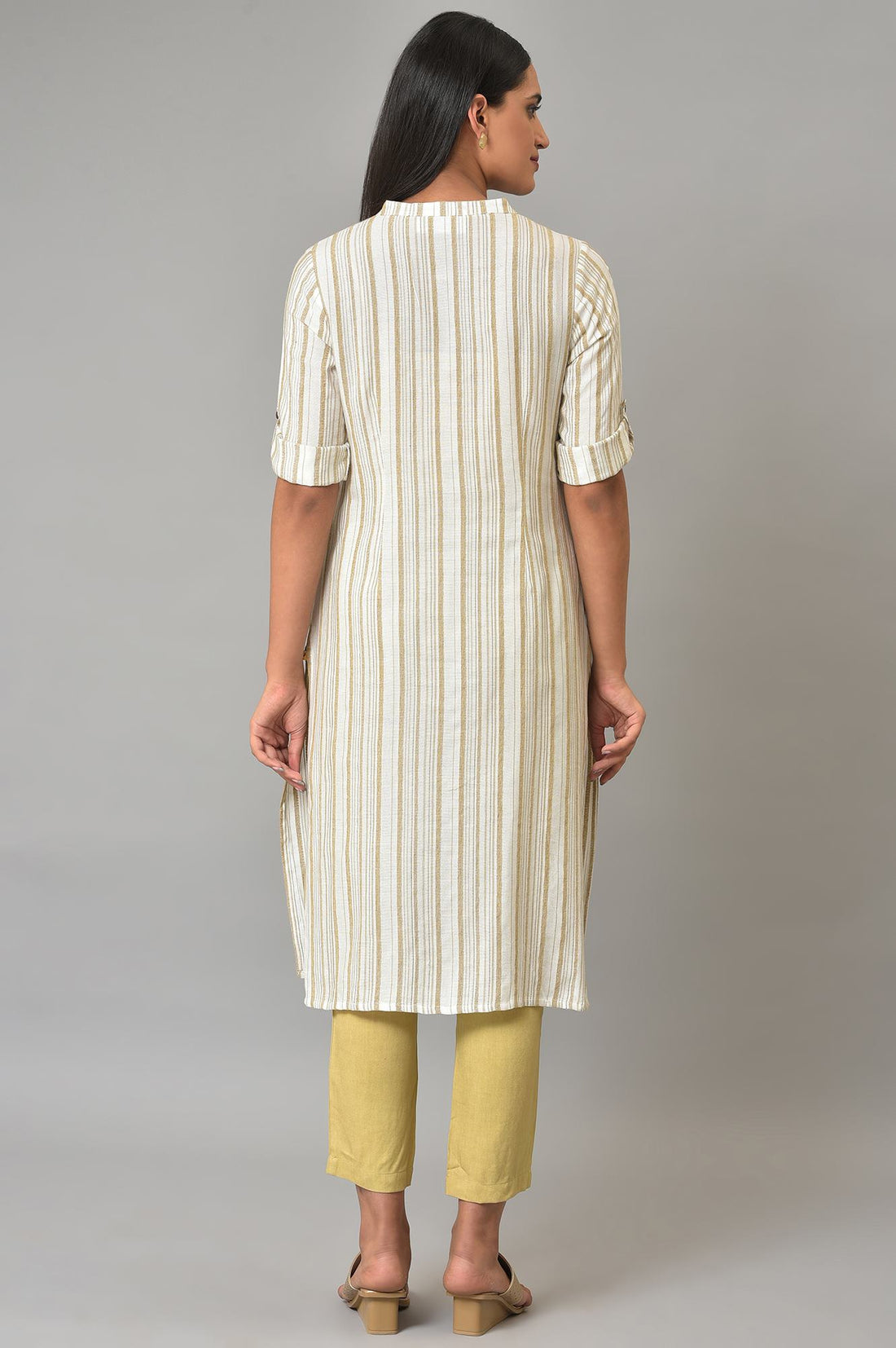 Beige Stripe Printed kurta In Mandarin Collar
