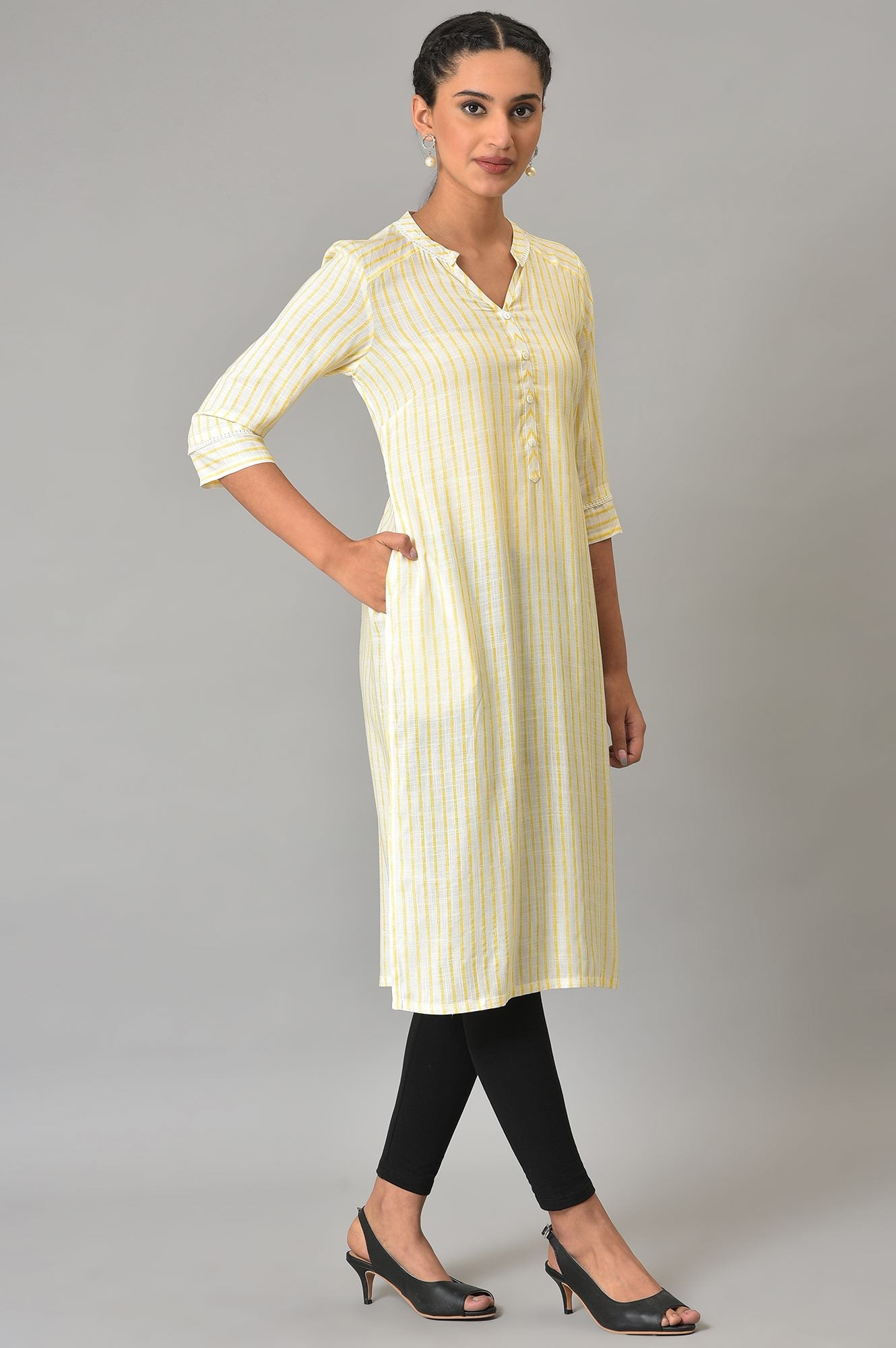 Yellow Stripe Printed Casual kurta