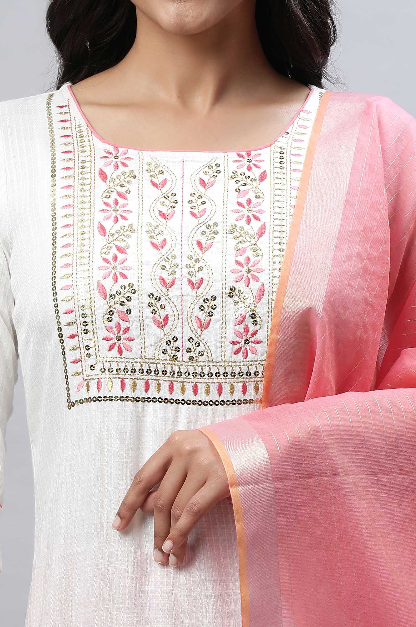 White Zari Embroidered Festive kurta