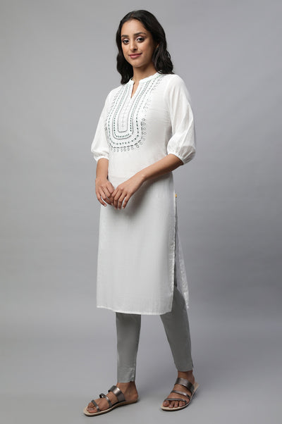 White Embroidered Straight kurta
