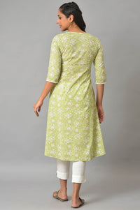 Green Floral Printed A-Line kurta