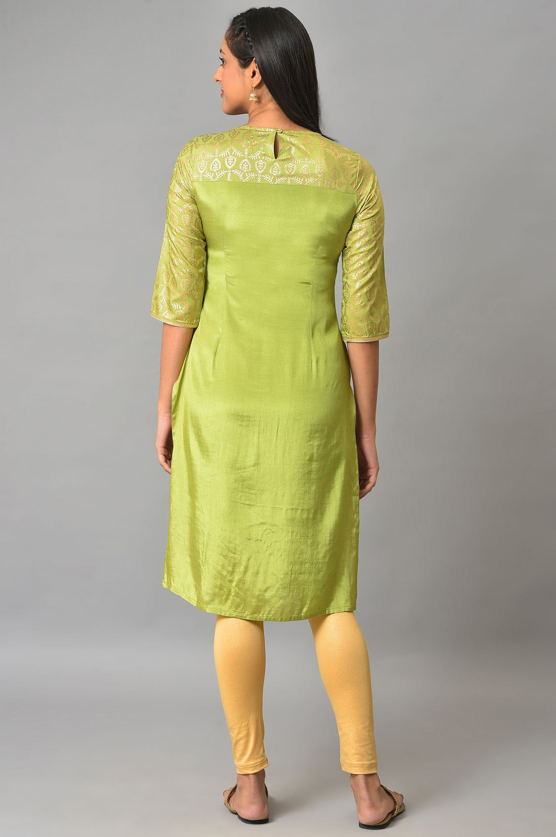 Green Mack Layered Festive kurta