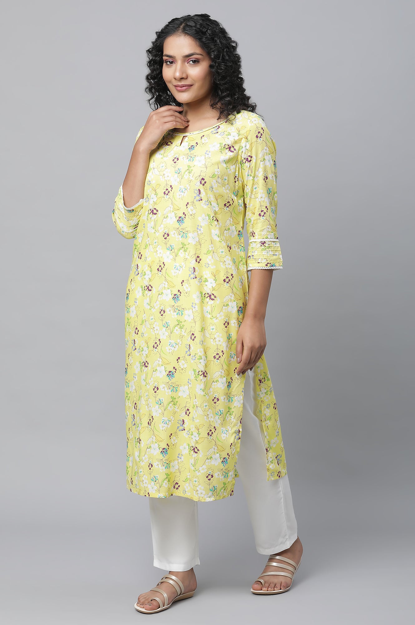 Yellow Floral Printed Casual kurta