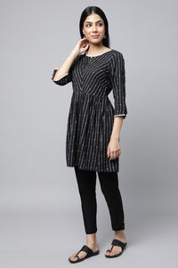 Black Dobby Fit And Flare kurta
