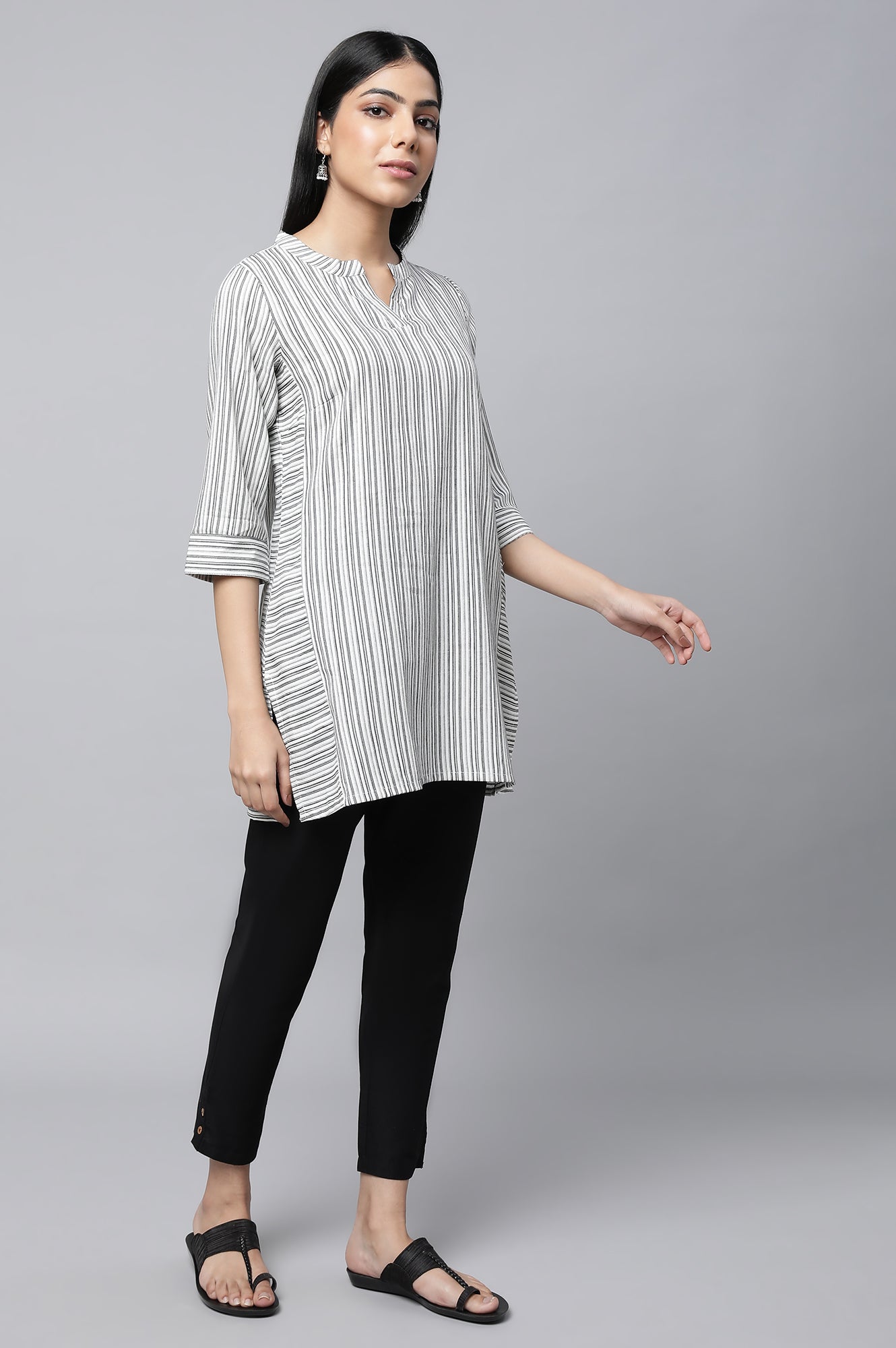 White Striped Collar Band With V-Slit Plus Size kurta