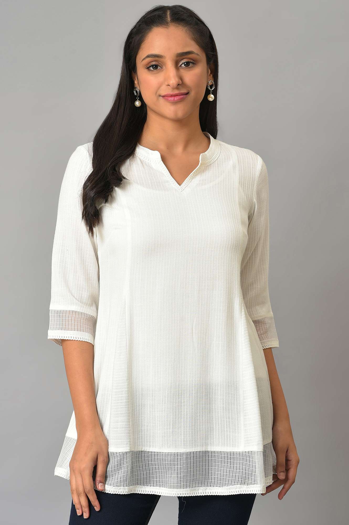 White Rayon Texutured kurta