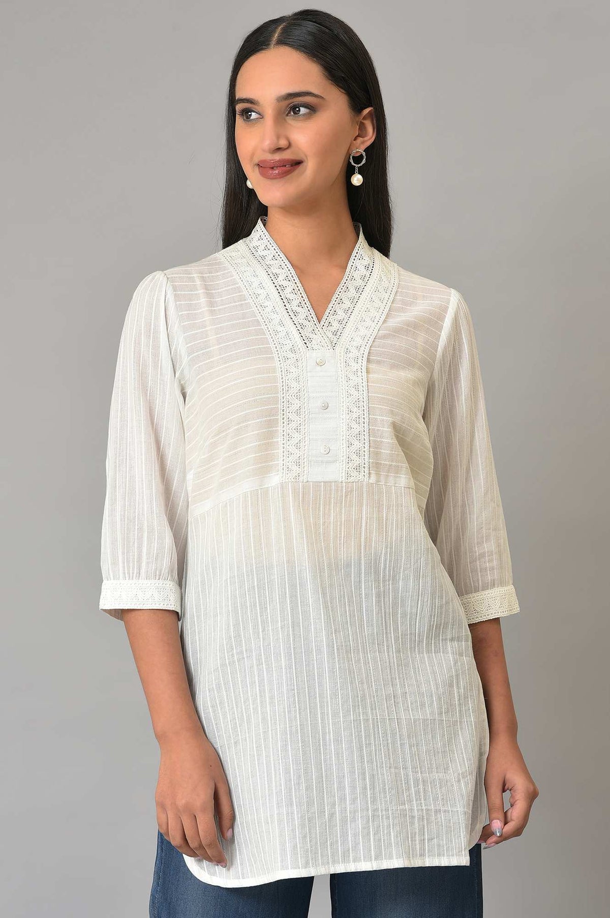 White Striped Cotton V-Neck kurta - XS