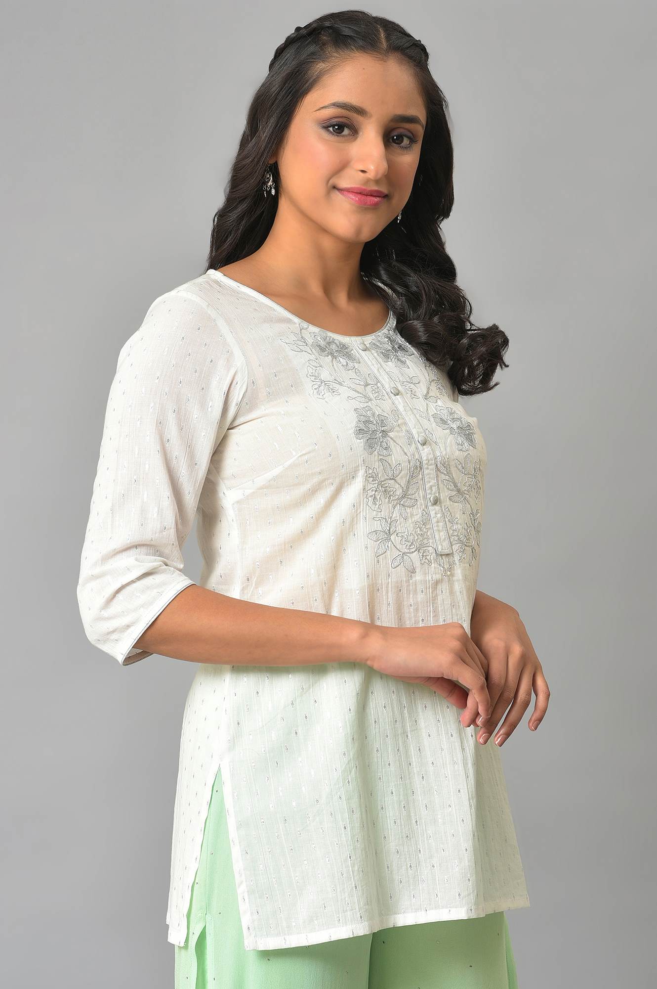 White Embroidered Lurex Dobby kurta