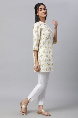 Beige Floral Printed Textured kurta