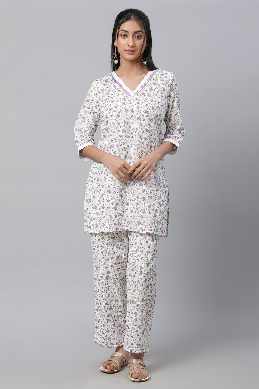 White Textured Cotton Floral Print Kurta