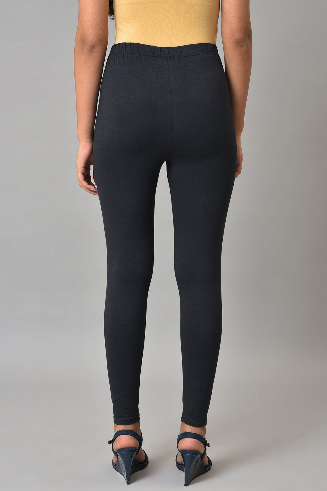 Elleven Women&