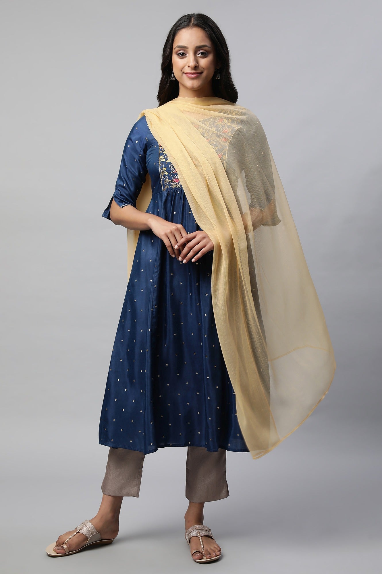 Gold Geometric Print Ethnic Dupatta