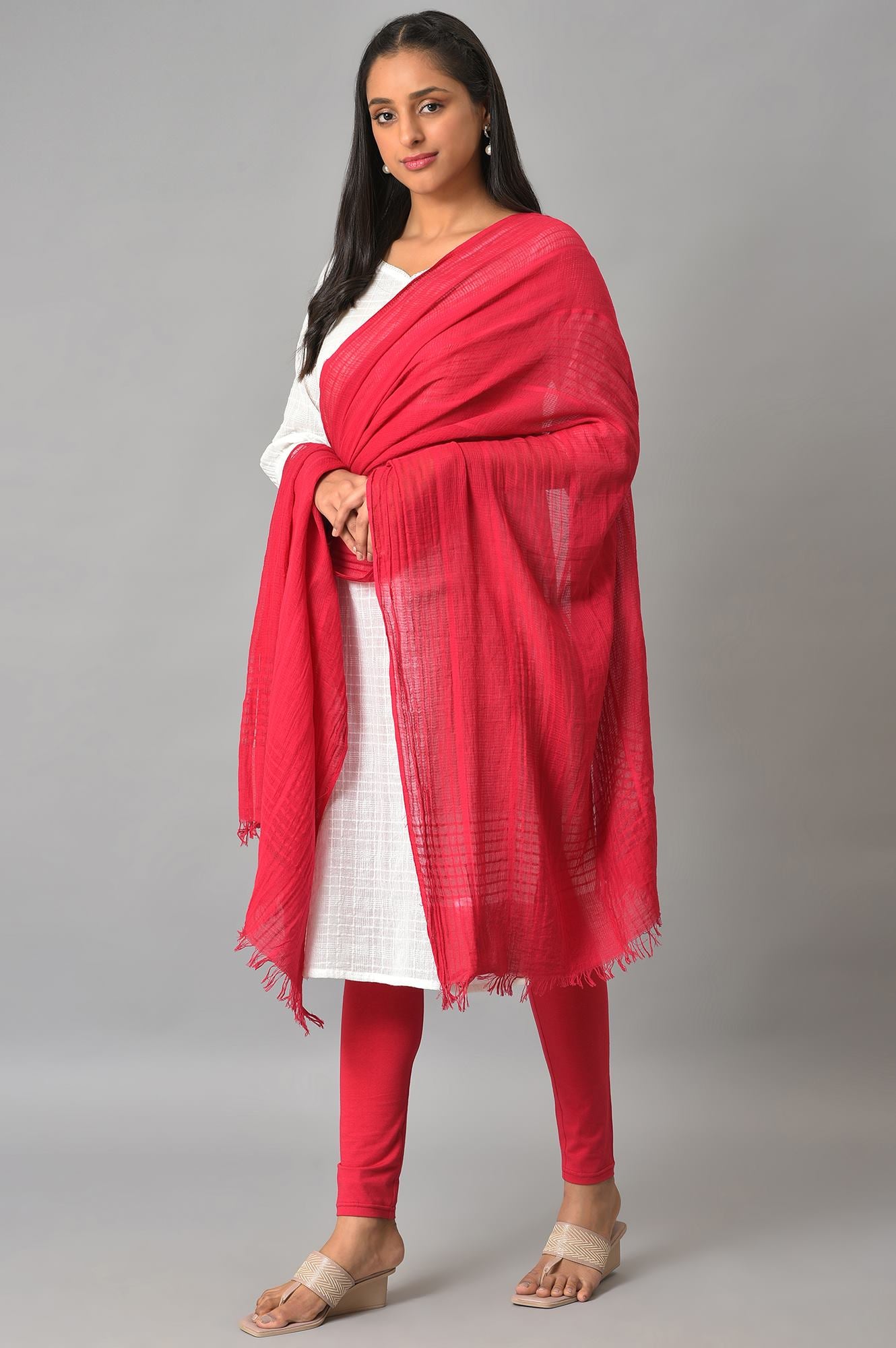 Pink Yarn-Dyed Premium Dupatta