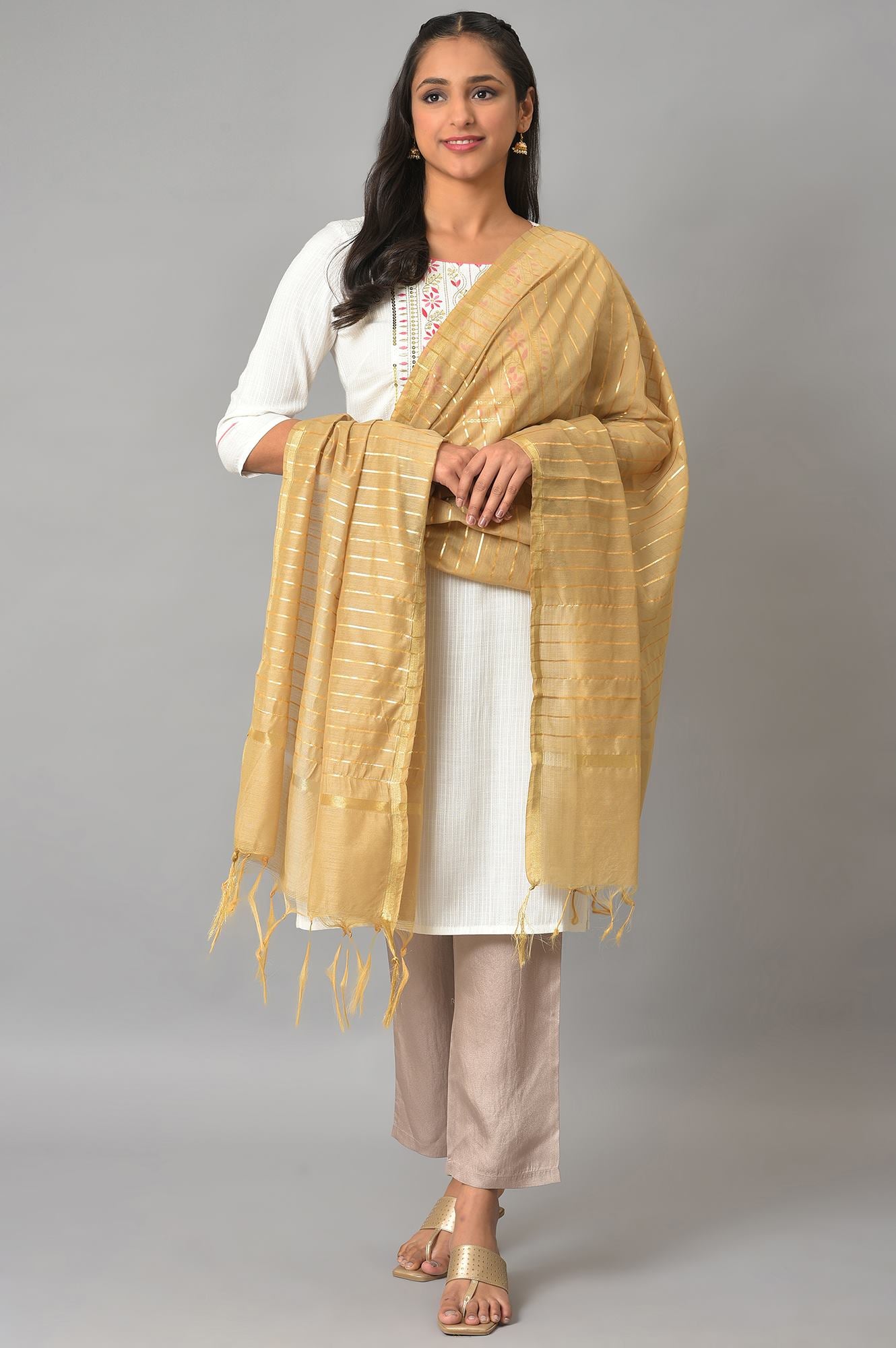 Gold Yarn-Dyed Premium Dupatta