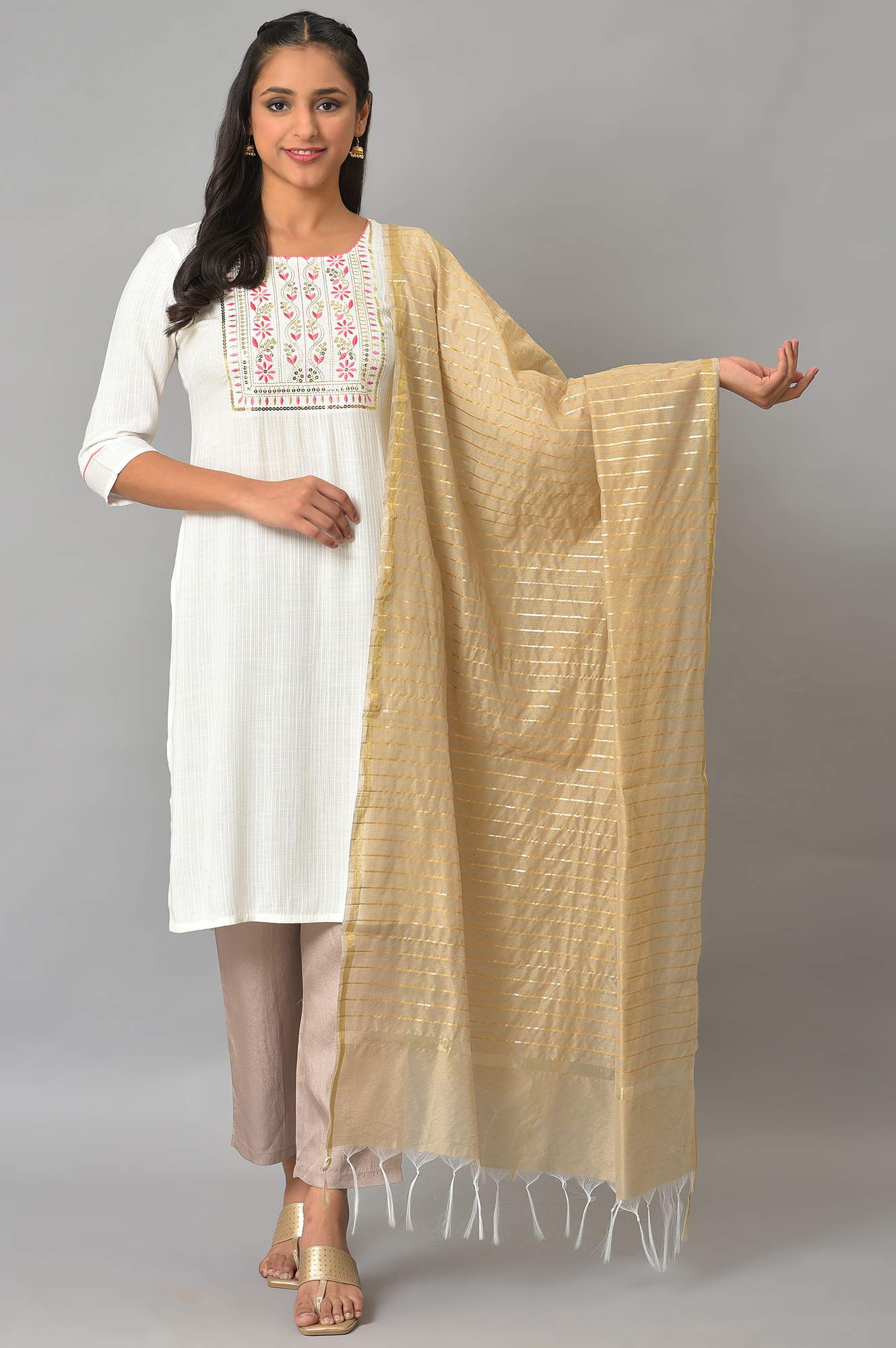 Gold Yarn-Dyed Premium Dupatta