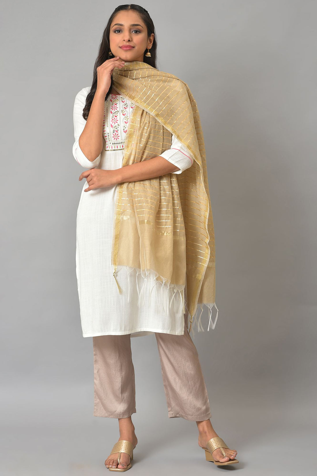 Gold Yarn-Dyed Premium Dupatta