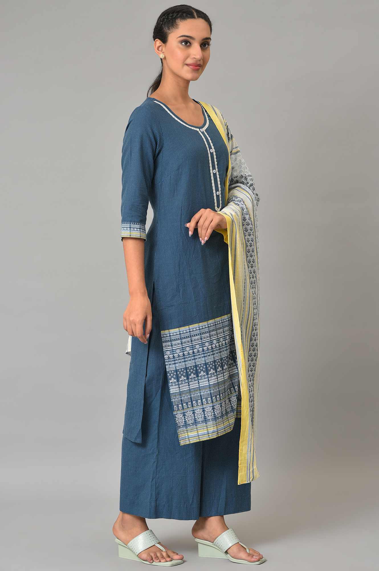 Blue Yarn-Dyed Cotton kurta Set