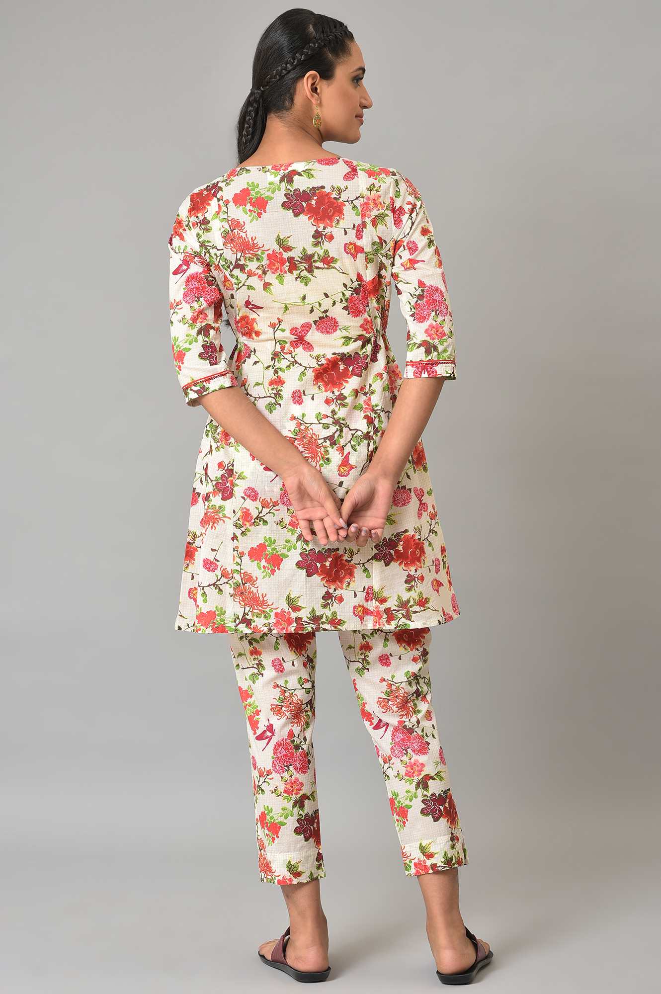 White Multi-Coloured Floral Print Summer kurta Co-Ord Set