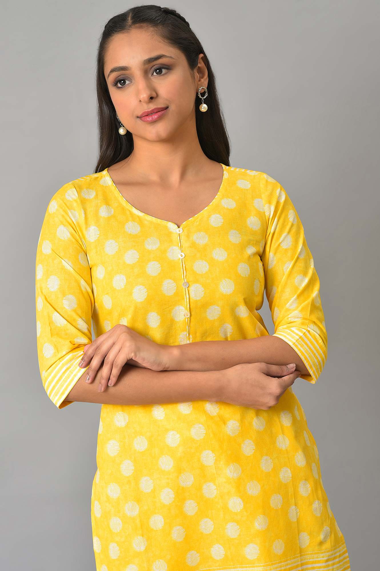 Yellow Polka Dots Printed Cotton kurta With Narrow Palaza