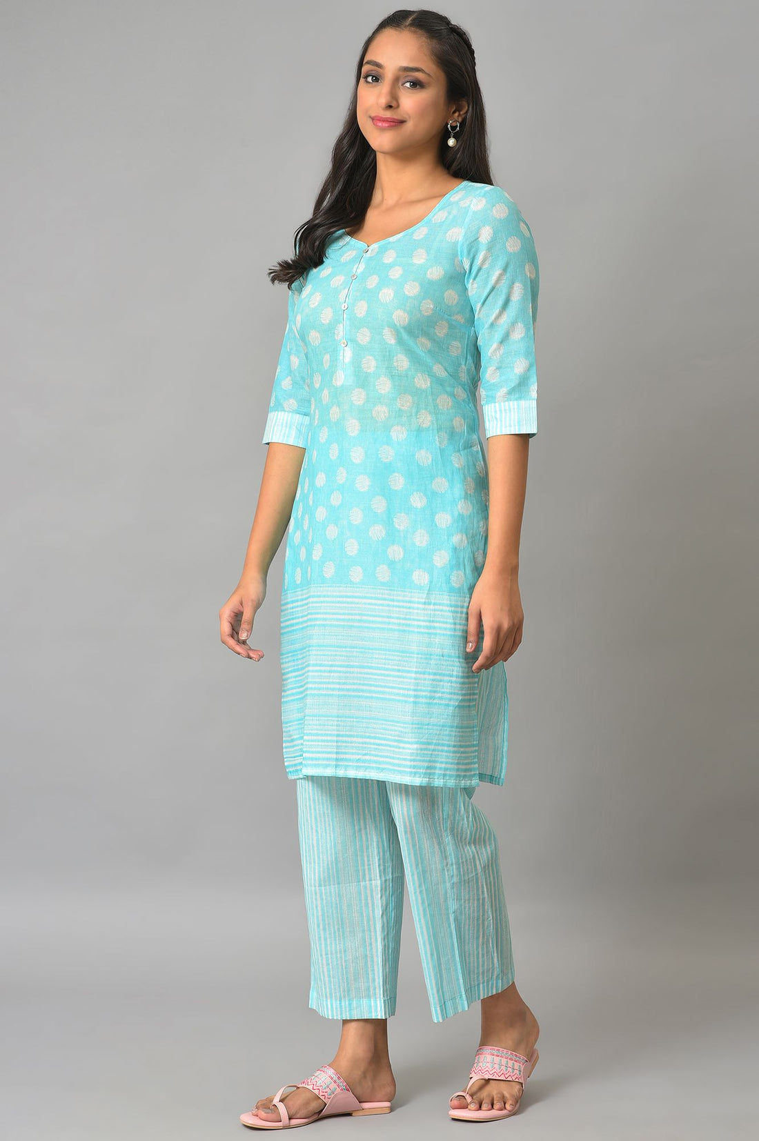 Blue Polka Dots Printed Cotton kurta With Narrow Palaza