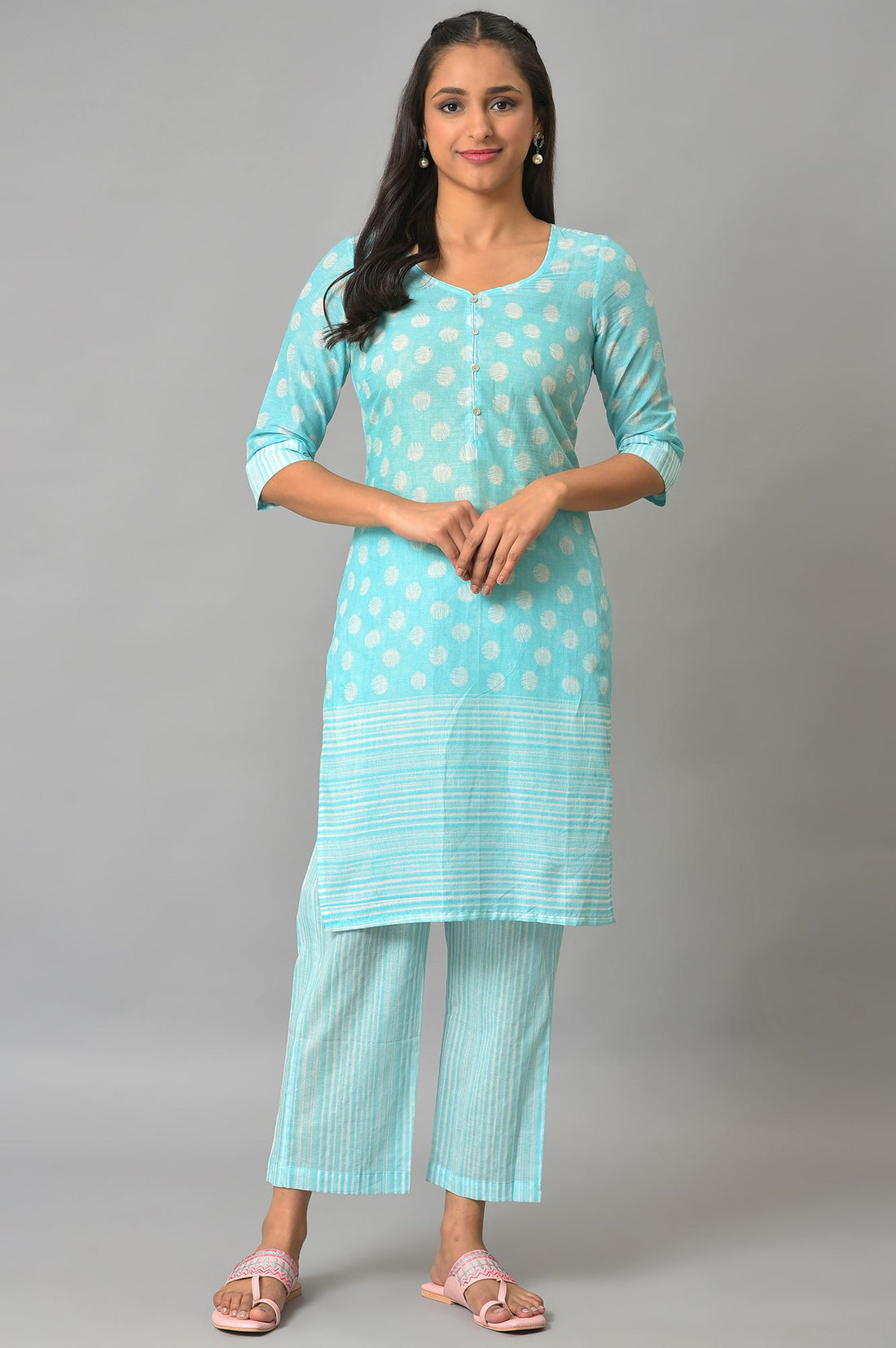Blue Polka Dots Printed Cotton kurta With Narrow Palaza