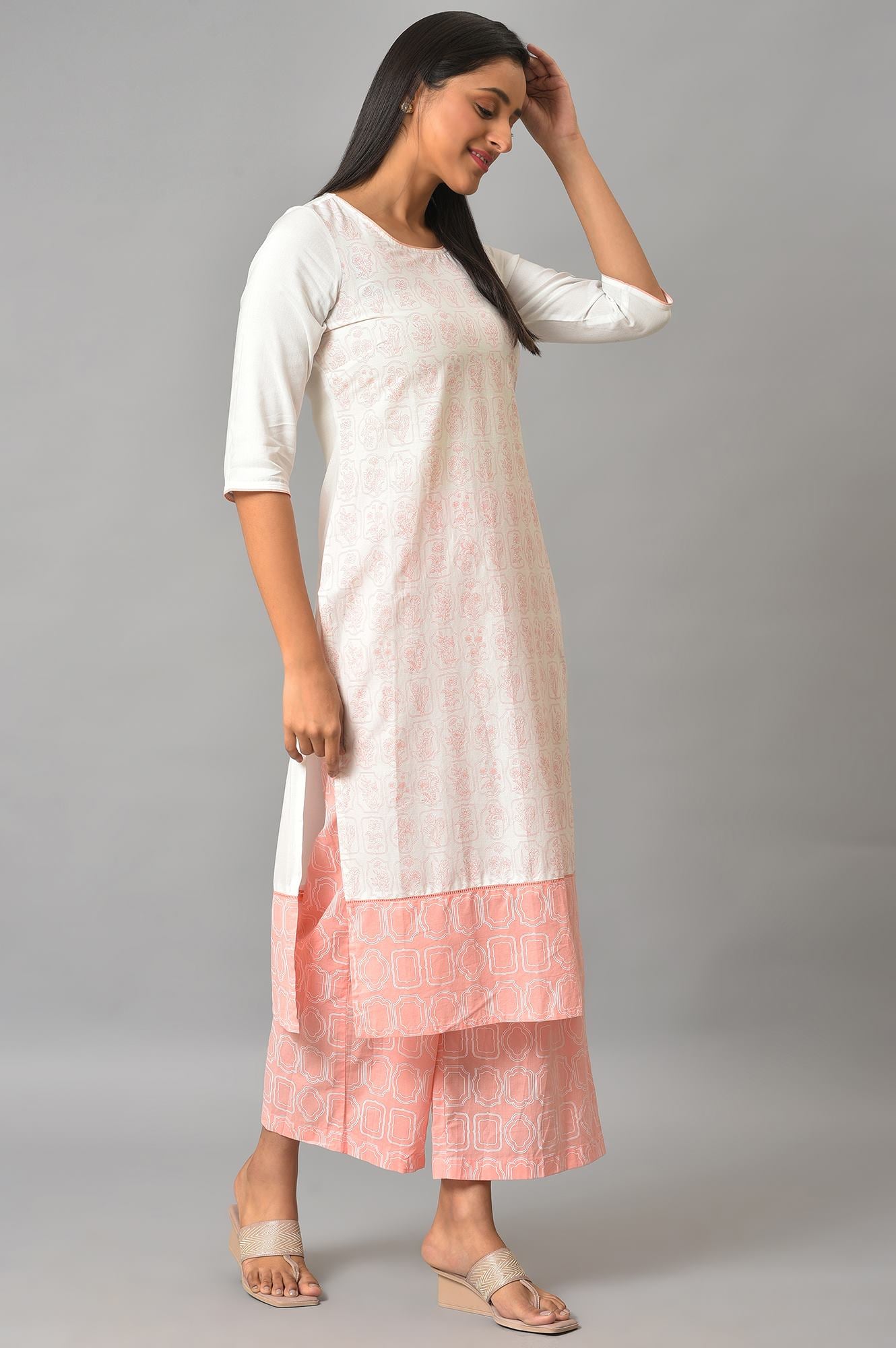 Off-White Floral Printed Kurta With Coral Palazzo