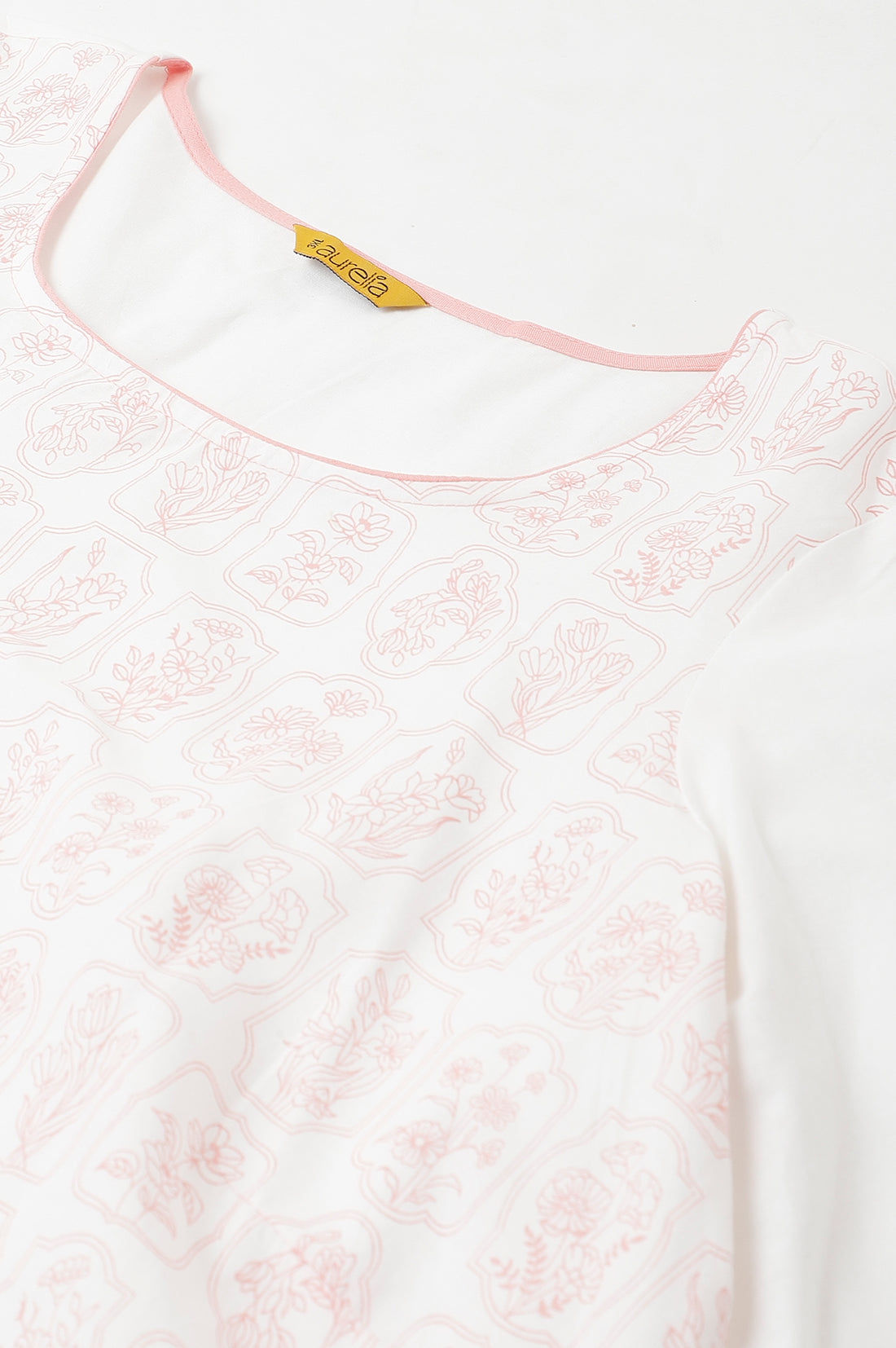 Plus Size Off-White Floral Printed kurta With Coral Palazzo