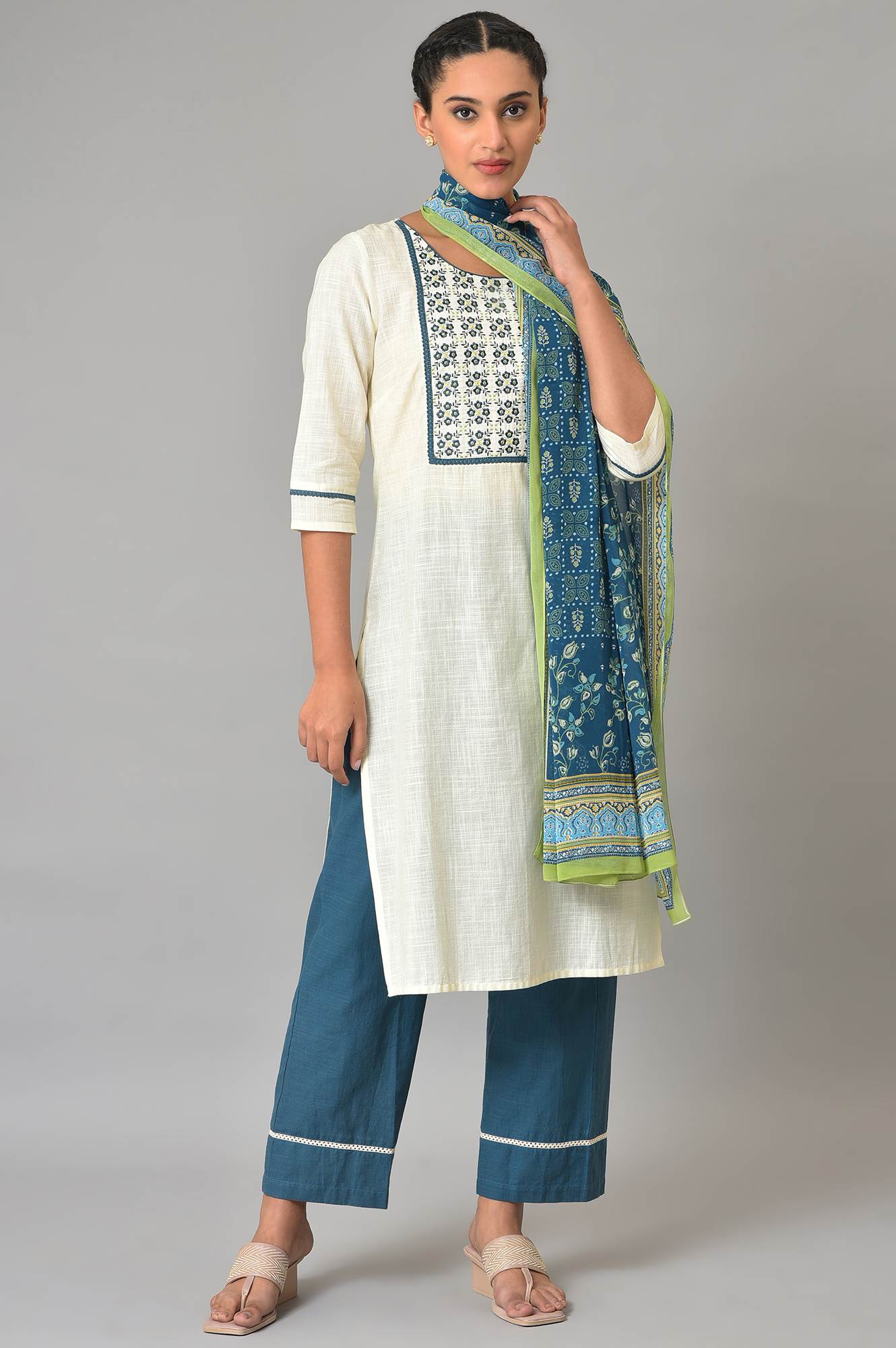 White Floral Summer kurta Set