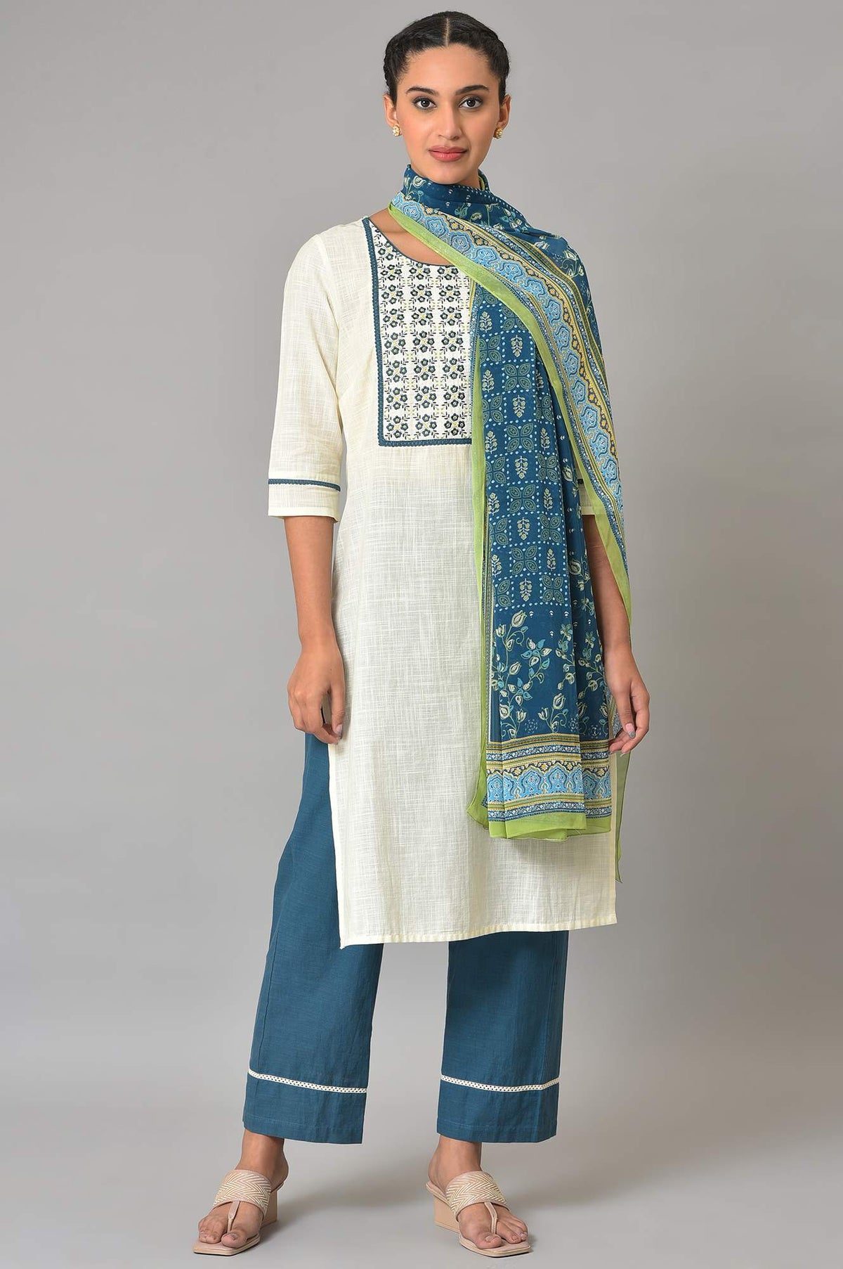 White Floral Summer Kurta Set - XS