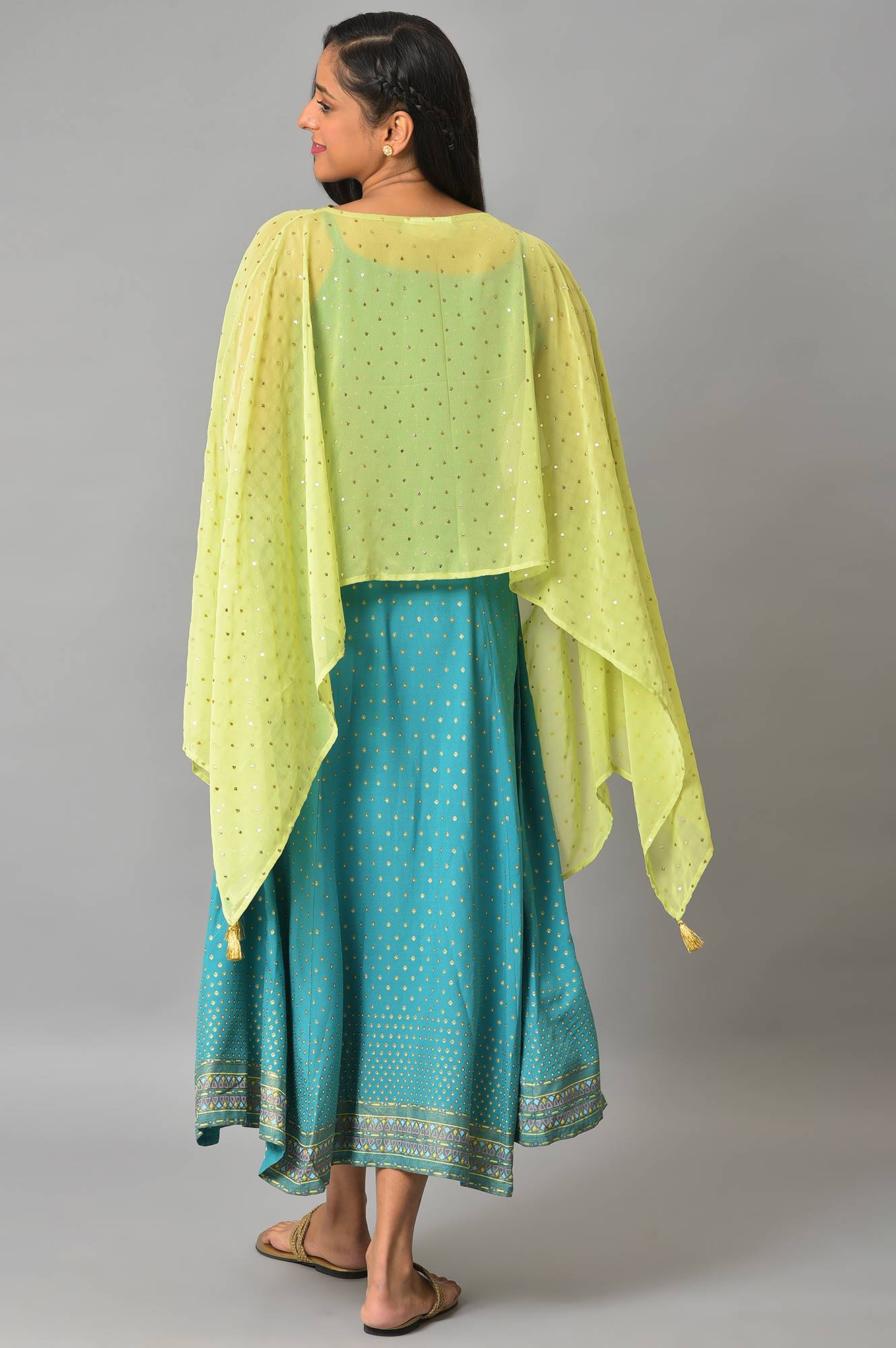 Green Kaftan Sleeves Cape And Sleeveless Dress