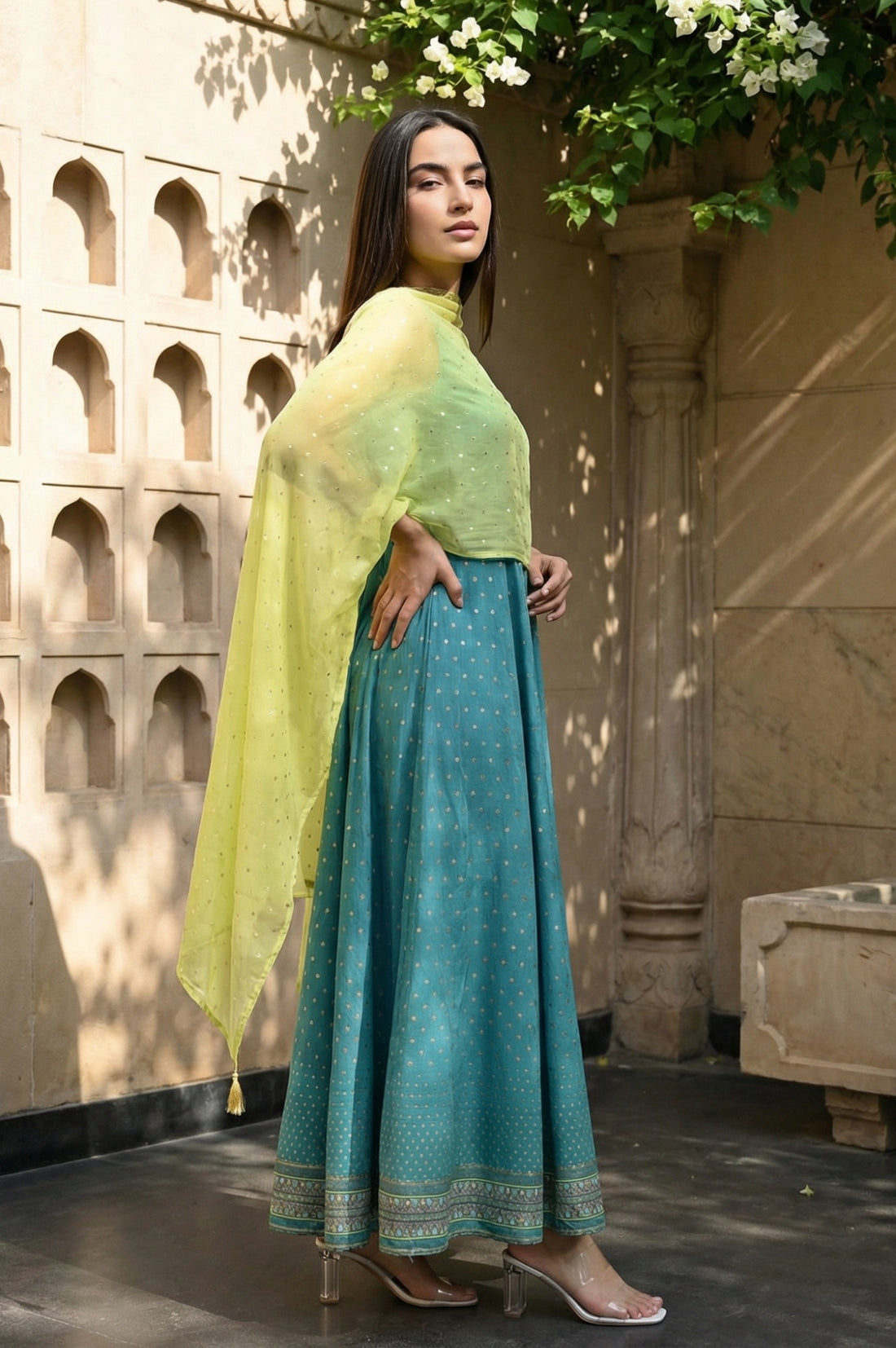 Green Kaftan Sleeves Cape And Sleeveless Dress