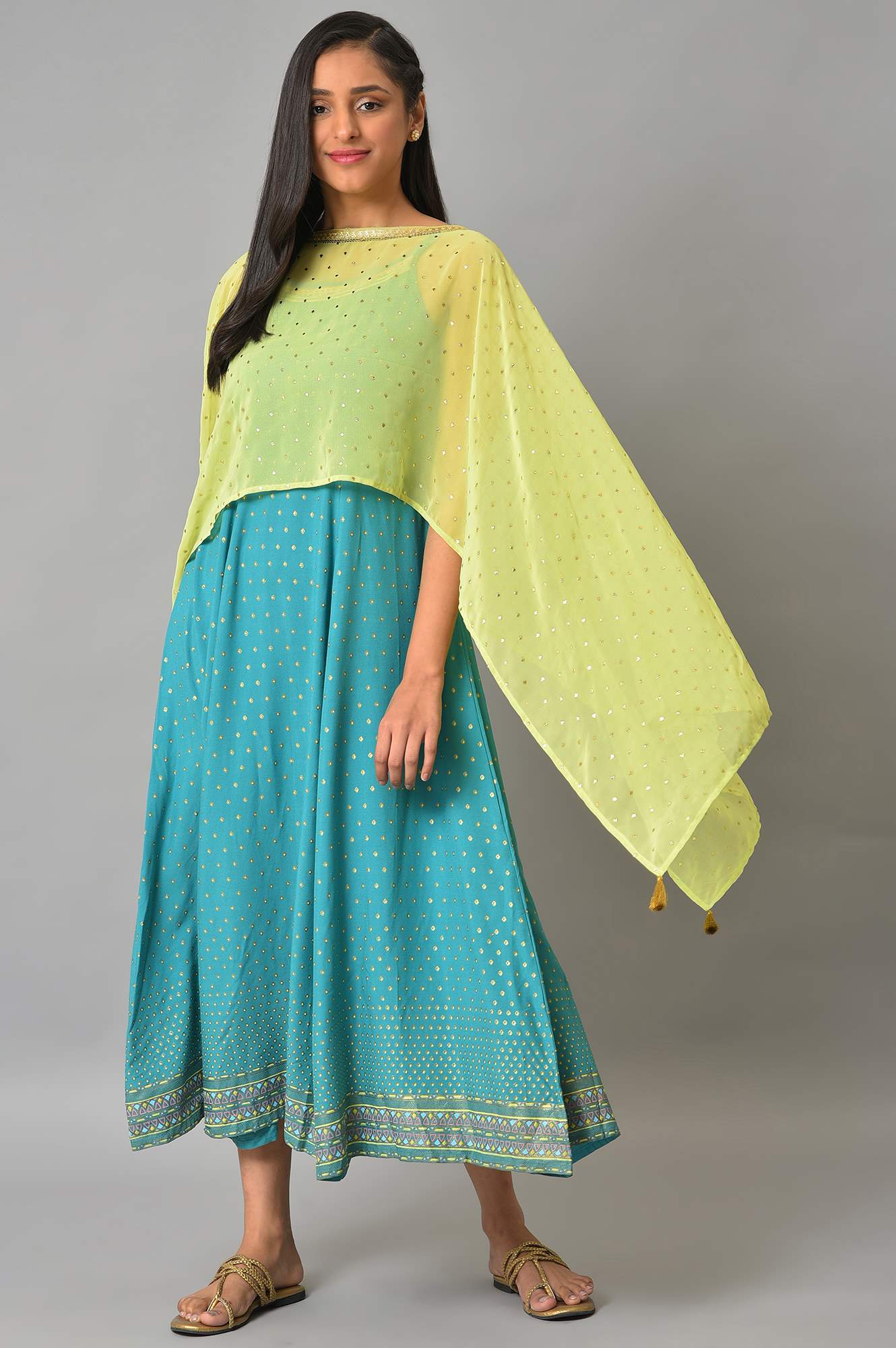 Green Kaftan Sleeves Cape And Sleeveless Dress