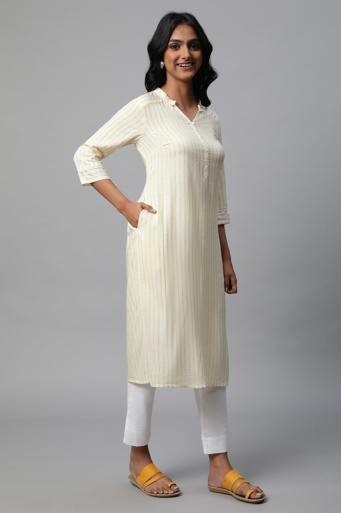 Yellow Stripe Print kurta Set