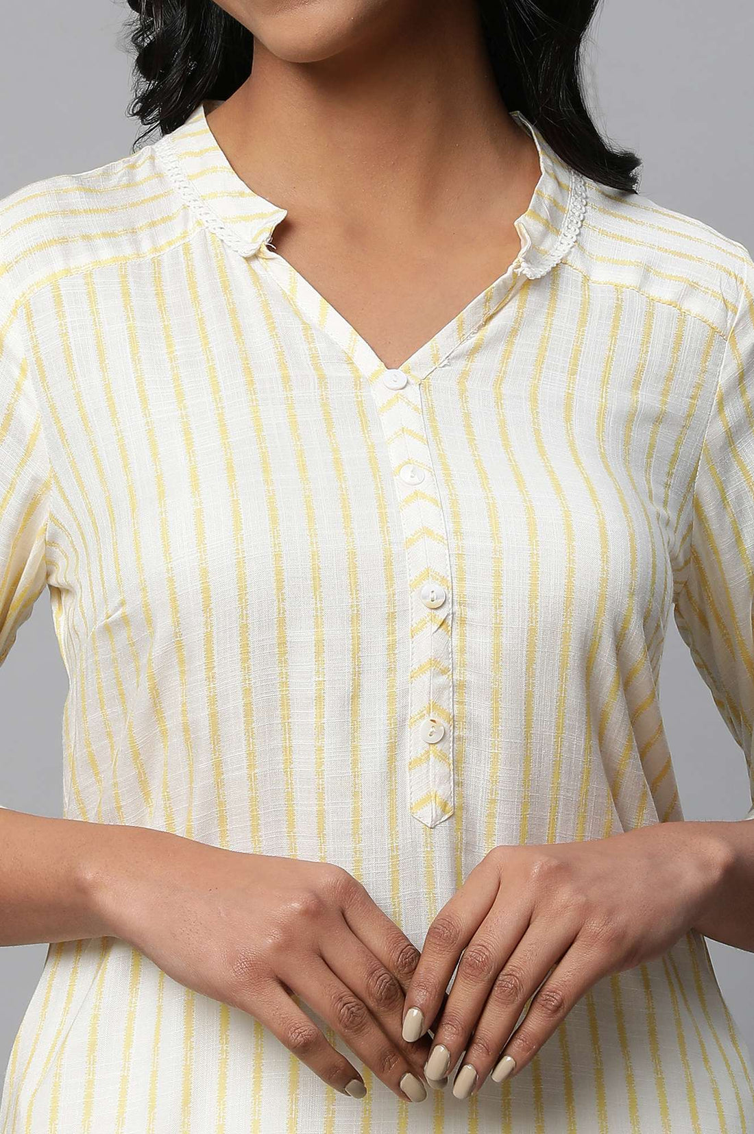 Yellow Stripe Print kurta Set