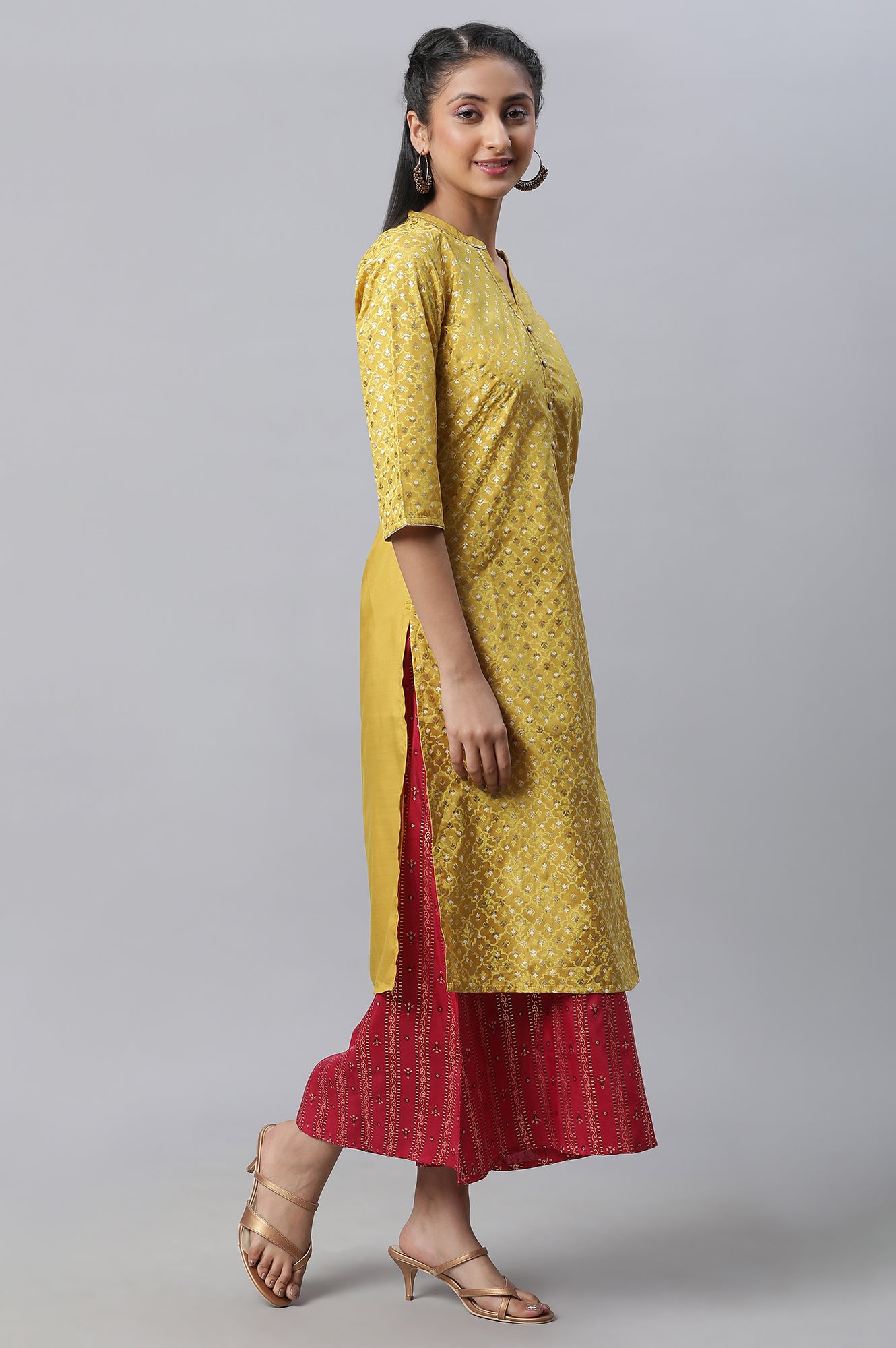 Yellow Foil Printed kurta, Culottes &amp; Dupatta