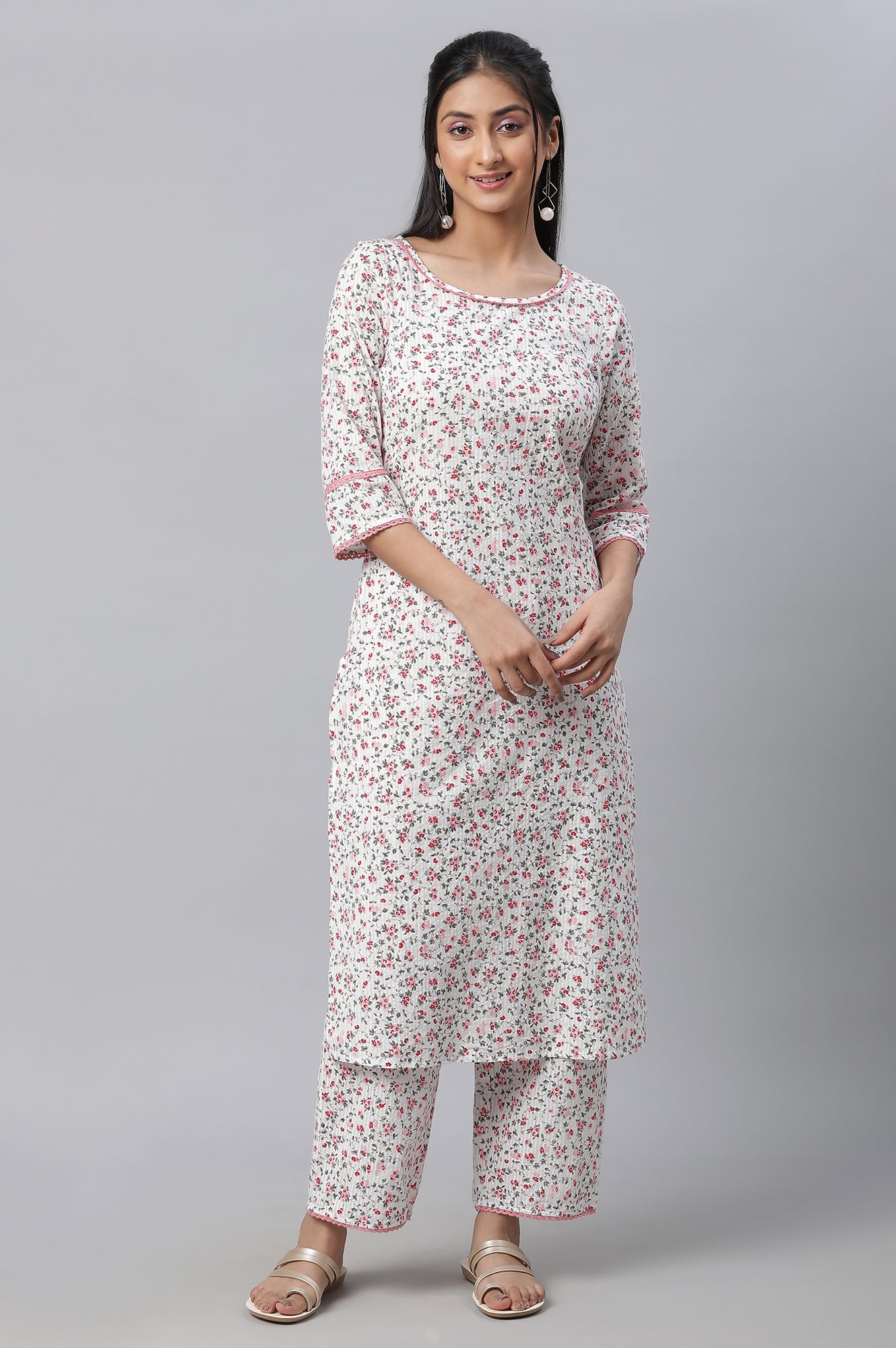 White Floral Printed kurta &amp; Pants Co-Ord Set