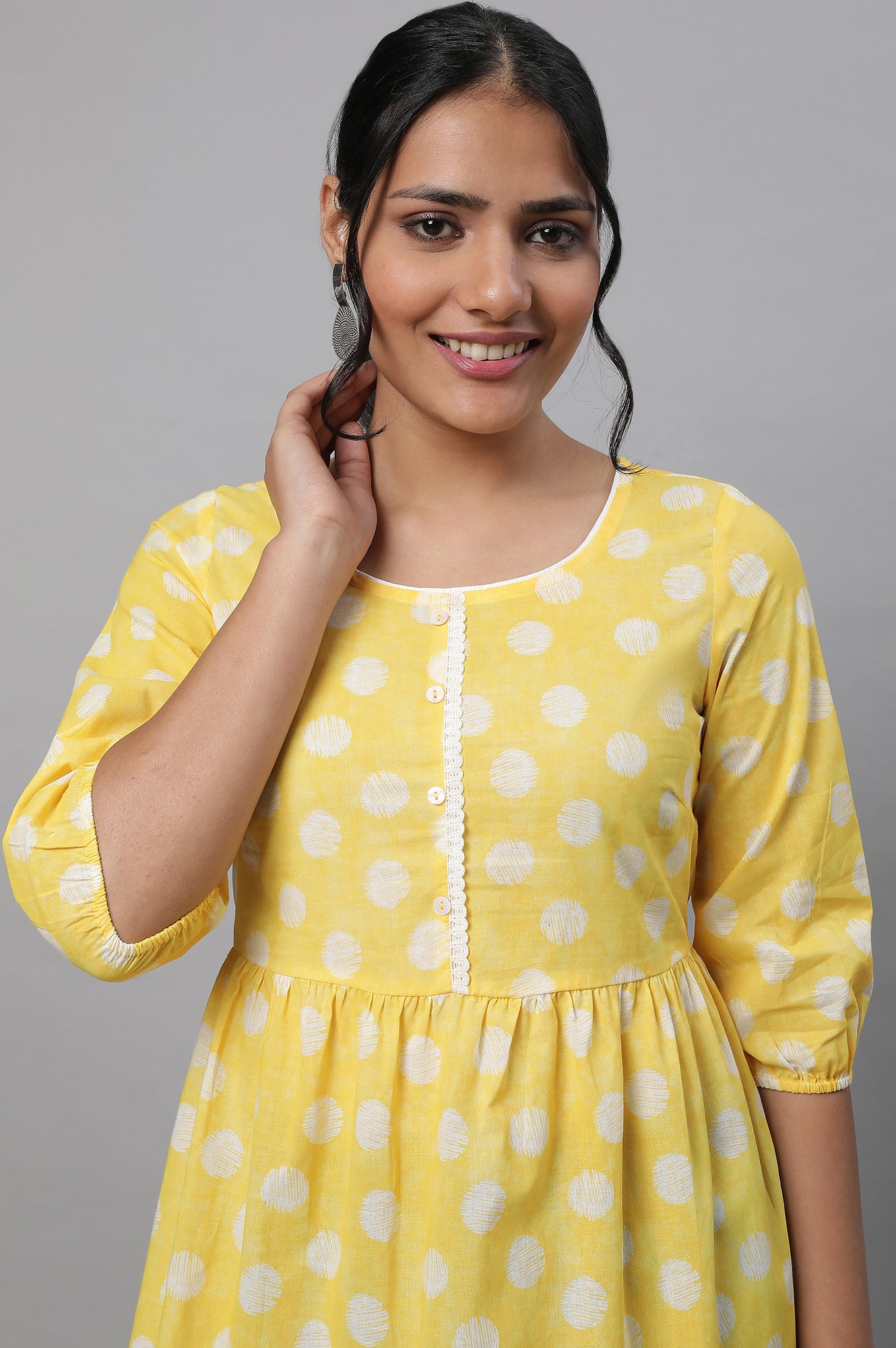 Yellow Polka Print kurta &amp; Blue Denim Jeggings