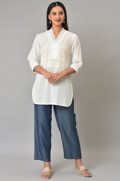 White Cotton kurta & Narrow Palazzo Set